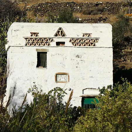 Kastellas' Dream * Kythnos