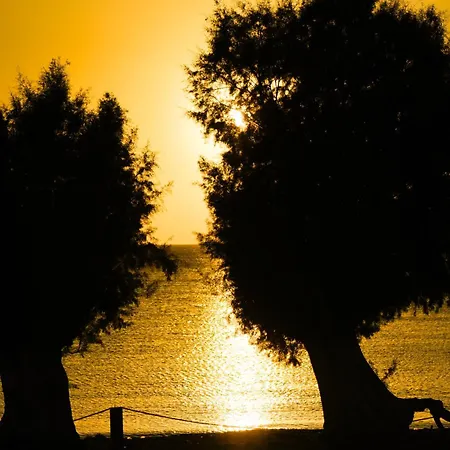 Kastellas Sunset Holiday home *